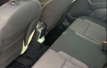 Peugeot 2008 1.6 Griffe (Aut) - Foto #5