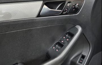 Volkswagen Jetta 1.4 16V TSi Trendline - Foto #10