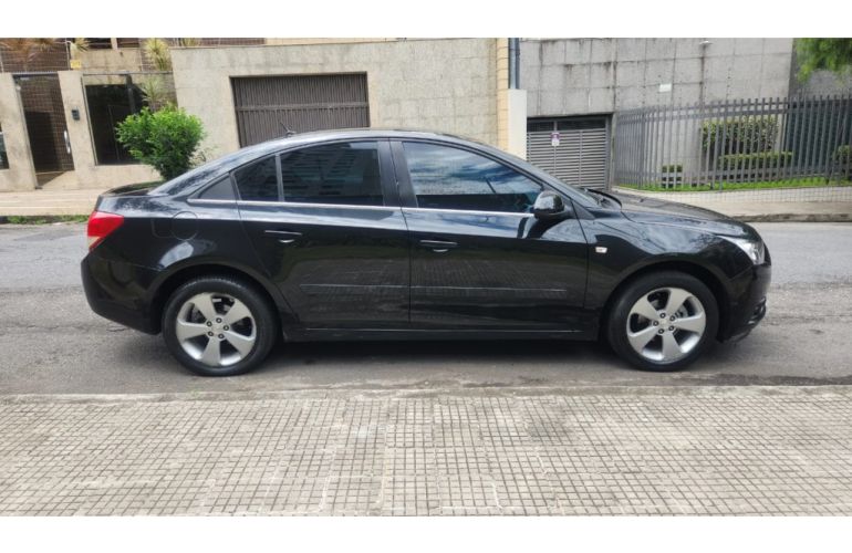 Chevrolet Cruze 1.8 LT 16V Flex 4p Automático - Foto #7