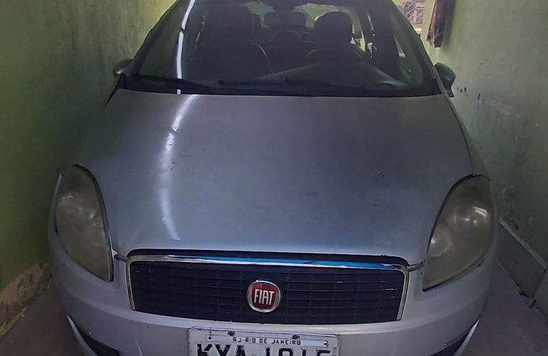 Fiat Linea Absolute 1.9 16V Dualogic (Flex) - Foto #2