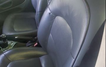Fiat Linea Absolute 1.9 16V Dualogic (Flex) - Foto #10