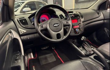 Kia Cerato 2.0 Koup 16v - Foto #7