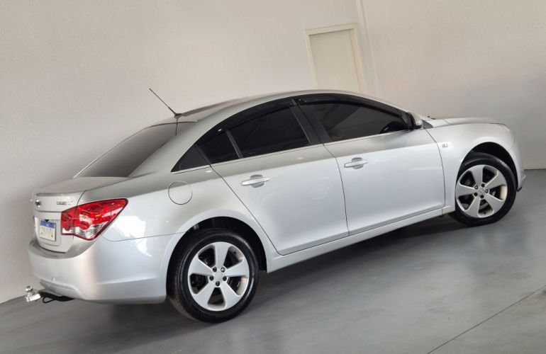 Chevrolet Cruze LT 1.8 16V Ecotec (Flex) - Foto #4