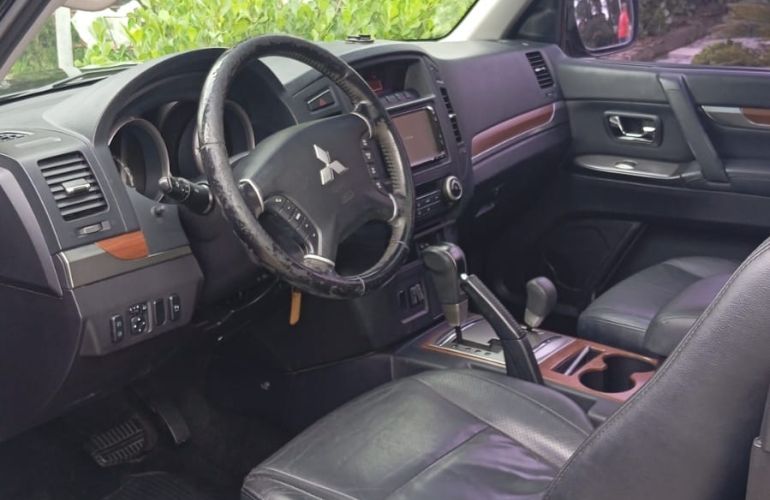 Mitsubishi Pajero Full HPE 3.8 3p - Foto #7