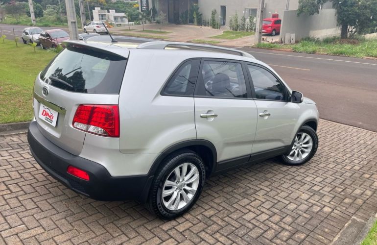 Kia Sorento 2.4 EX (Aut) - Foto #6
