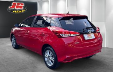 Toyota Yaris 1.3 16V Xl Plus Tech Multidrive - Foto #4