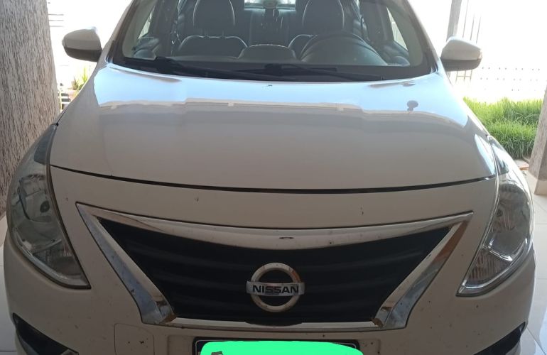 Nissan Versa 1.6 16V SV CVT (Flex) - Foto #2