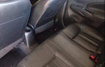 Nissan Versa 1.6 16V SV CVT (Flex) - Foto #5