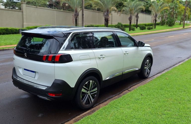 Peugeot 5008 1.6 THP Griffe Pack - Foto #2