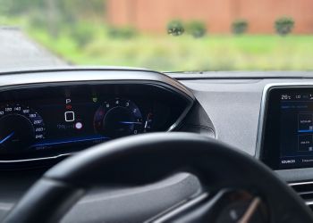 Peugeot 5008 1.6 THP Griffe Pack - Foto #3
