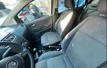 Volkswagen Fox 1.0 8V (Flex) - Foto #4
