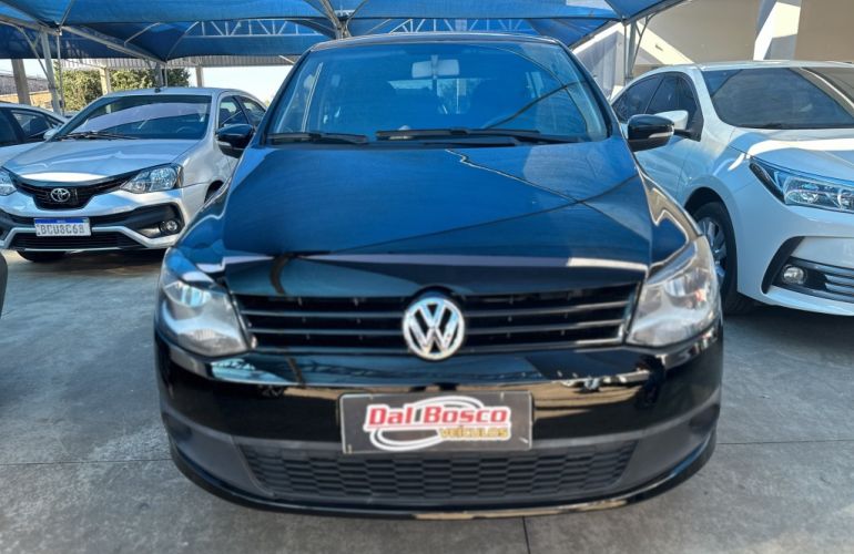 Volkswagen Fox 1.0 8V (Flex) - Foto #5