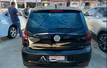Volkswagen Fox 1.0 8V (Flex) - Foto #6