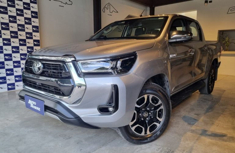 Toyota Hilux 2.8 D-4d Turbo CD Srx Limited 4x4 - Foto #3
