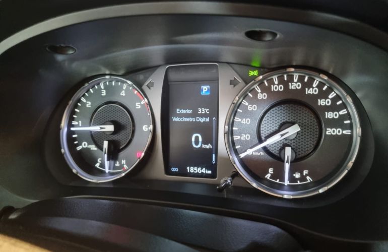 Toyota Hilux 2.8 D-4d Turbo CD Srx Limited 4x4 - Foto #6