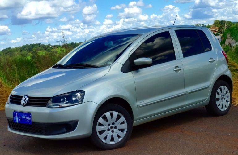 Volkswagen Fox 1.0 8V (Flex) - Foto #4