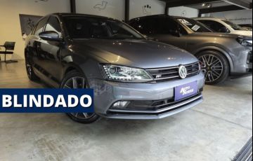 Volkswagen Jetta 2.0 TSi Highline 211cv