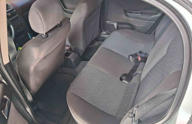 Chevrolet Astra Sedan Advantage 2.0 (Flex) - Foto #3