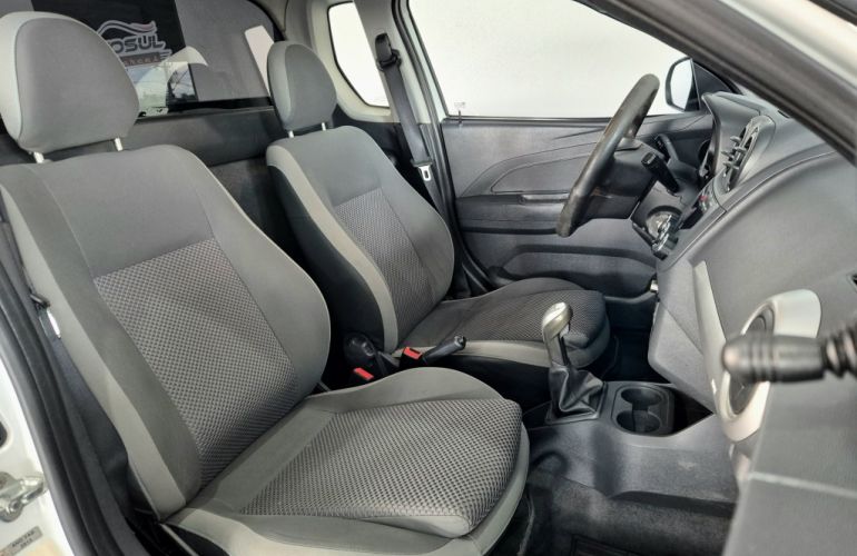 Chevrolet Montana 1.4 Econoflex LS - Foto #8