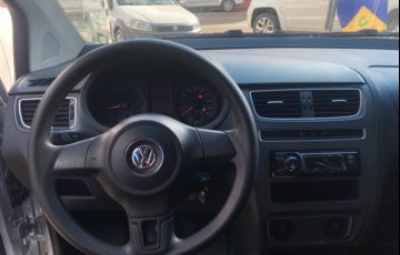Volkswagen Fox 1.0 8V (Flex) - Foto #9