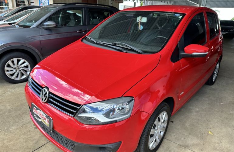 Volkswagen Fox 1.6 8V (Flex) - Foto #1
