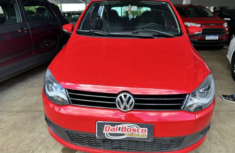 Volkswagen Fox 1.6 8V (Flex) - Foto #2