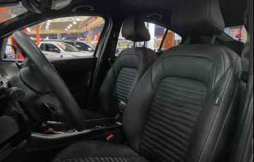 Fiat Fastback 1.0 Turbo 200 Impetus - Foto #9