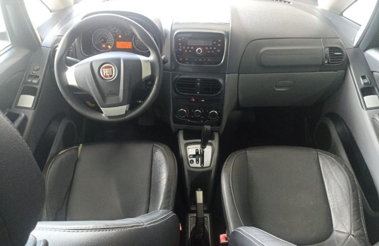 Fiat Idea 1.6 MPi Essence 16v - Foto #8