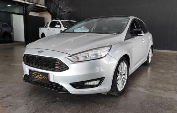 Ford Focus 2.0 SE Plus 16V Flex 4p Powershift