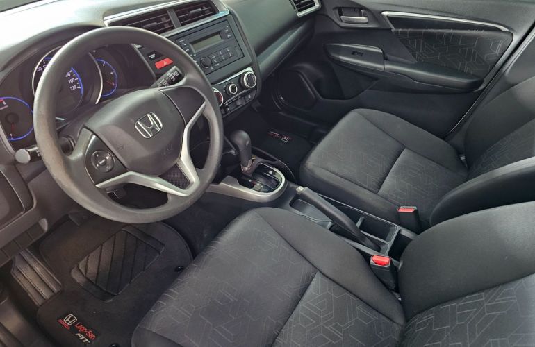 Honda Fit 1.5 LX 16v - Foto #4