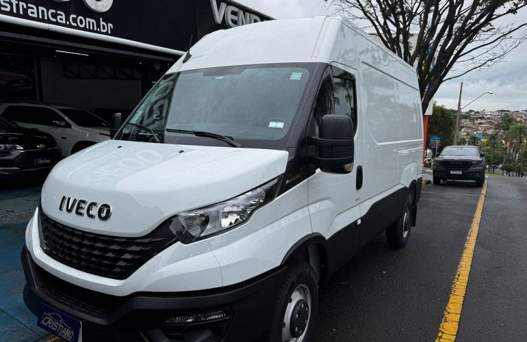 Iveco Daily 3.0 16V Hpi 70c17hd Cd - Foto #1