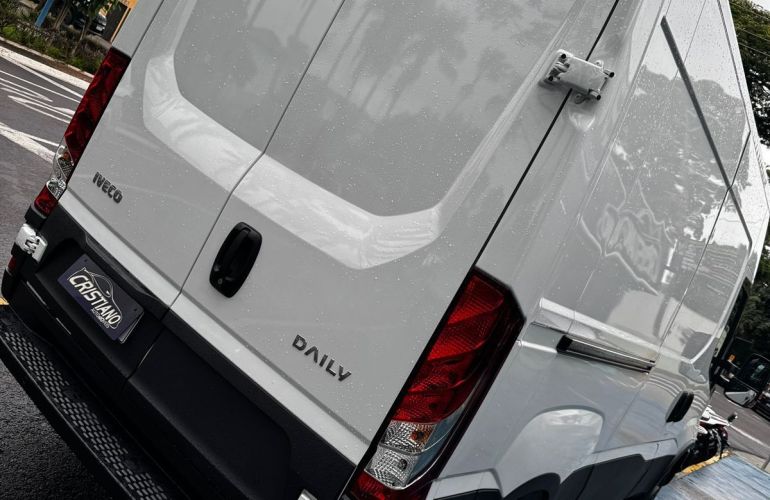 Iveco Daily 3.0 16V Hpi 70c17hd Cd - Foto #6