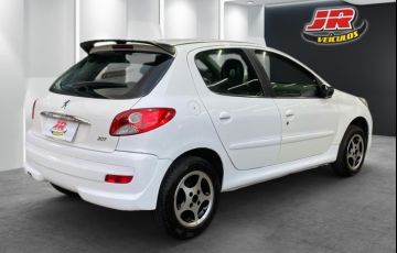 Peugeot 207 1.4 Active 8v - Foto #3
