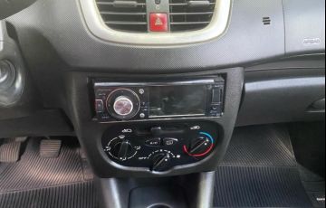 Peugeot 207 1.4 Active 8v - Foto #8