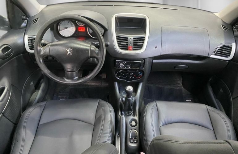 Peugeot 207 1.4 Active 8v - Foto #9
