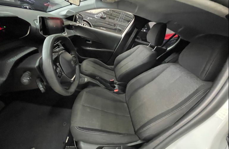 Peugeot 208 1.6 16V Active - Foto #8