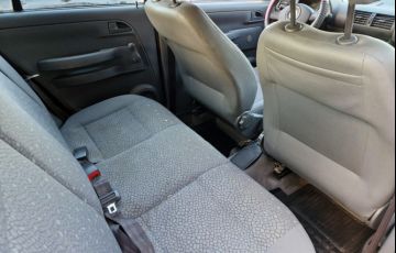 Volkswagen Fox 1.0 Mi Plus 8v - Foto #8