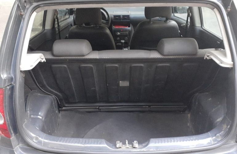 Volkswagen Fox City 1.0 8V (Flex) 2p - Foto #4