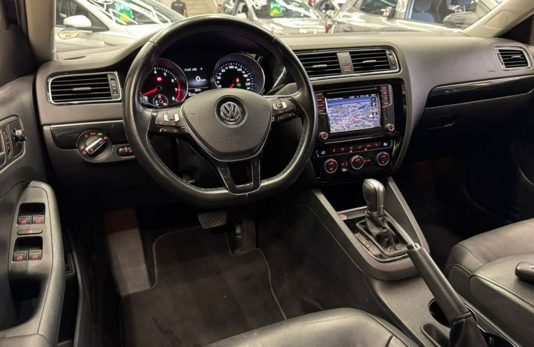 Volkswagen Jetta 2.0 TSi Highline 211cv - Foto #7