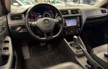 Volkswagen Jetta 2.0 TSi Highline 211cv - Foto #7