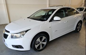 Chevrolet Cruze 1.8 LT 16V Sedan - Foto #2