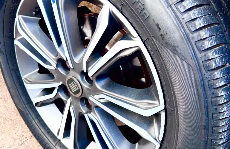 Fiat Cronos 1.8 Precision - Foto #6