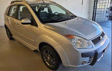 Ford Fiesta 1.6 MPi Trail Hatch 8v - Foto #2