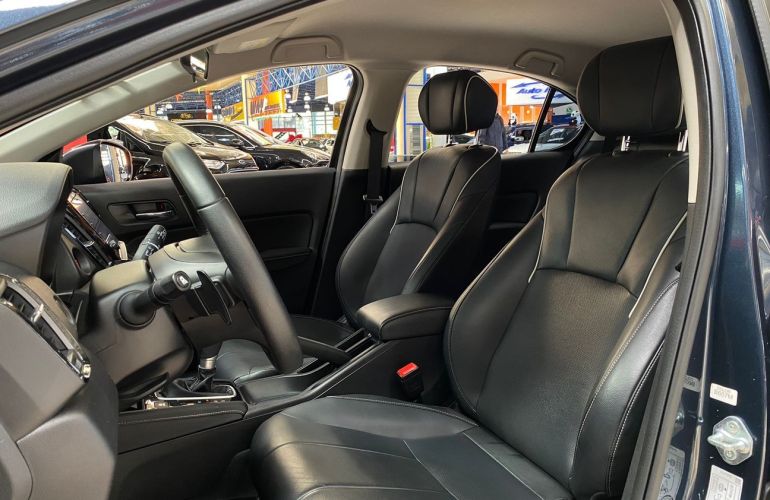 Honda City 1.5 I-vtec Hatch Touring - Foto #4