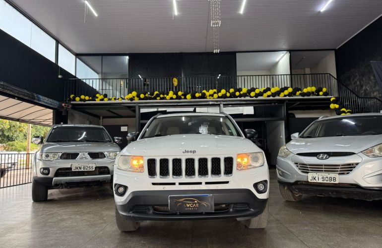 Jeep Compass 2.0 Sport 4x2 16V Gasolina 4p Aut - Foto #5