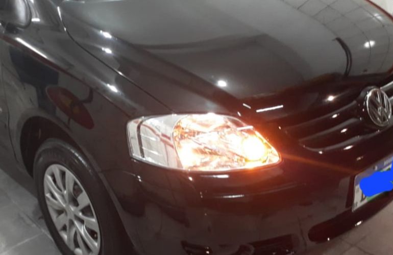 Volkswagen Fox 1.0 8V (Flex) - Foto #1