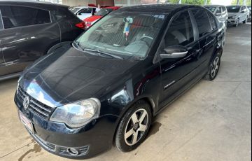 Volkswagen Polo Sedan Comfortline 1.6 8V I-Motion (Flex) (Aut)