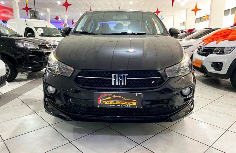 Fiat Cronos 1.8 E.torq Precision - Foto #2
