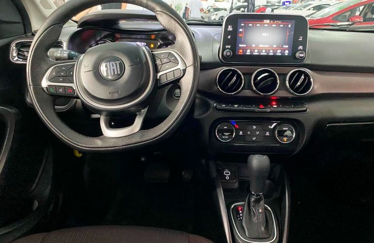 Fiat Cronos 1.8 E.torq Precision - Foto #8