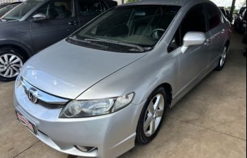 Honda Civic LXS 1.8 i-VTEC (Flex)